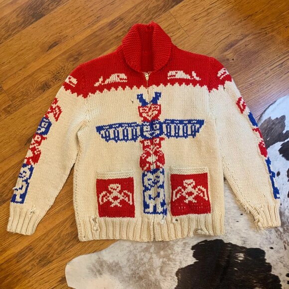 Vintage 1950’s Cowichan Knit Sweater with Totem Pole and Whale Motifs - Picture 2 of 8